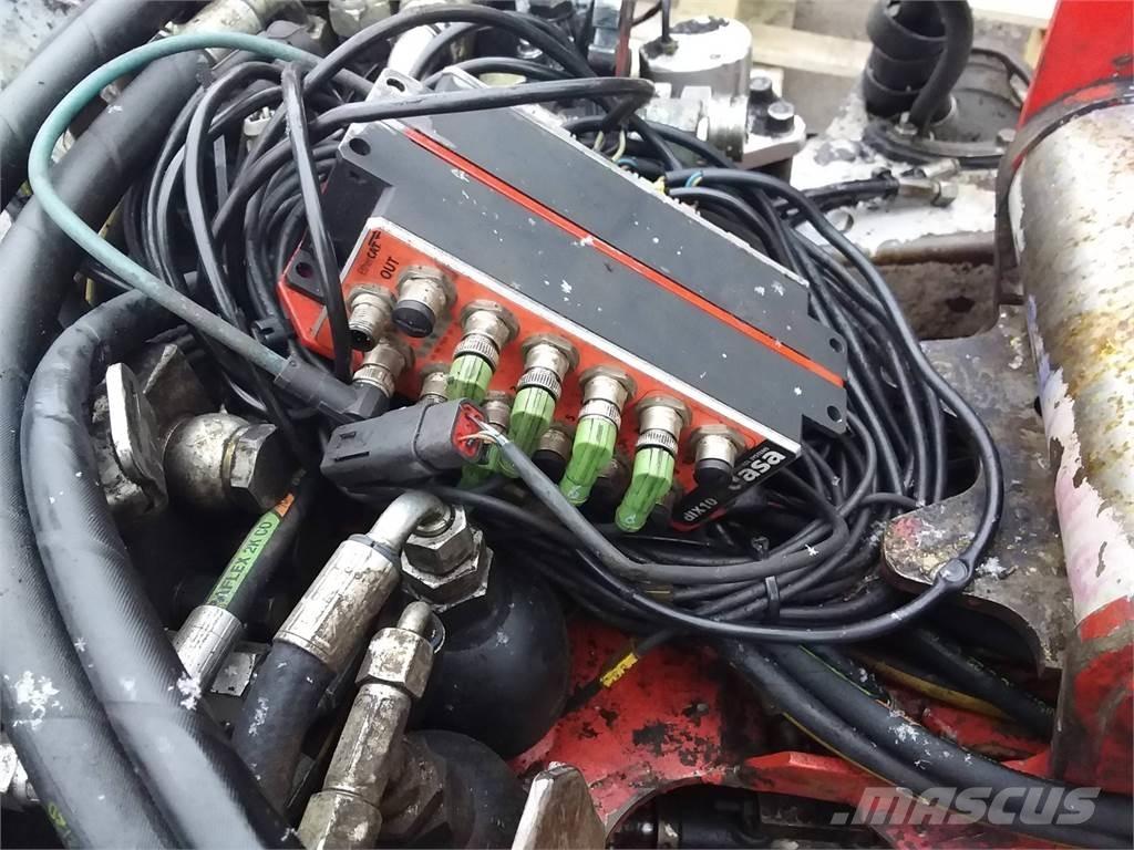 Log Max 4000T Žatevné hlavy