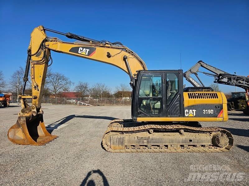 CAT 319 D L Pásové rýpadlá