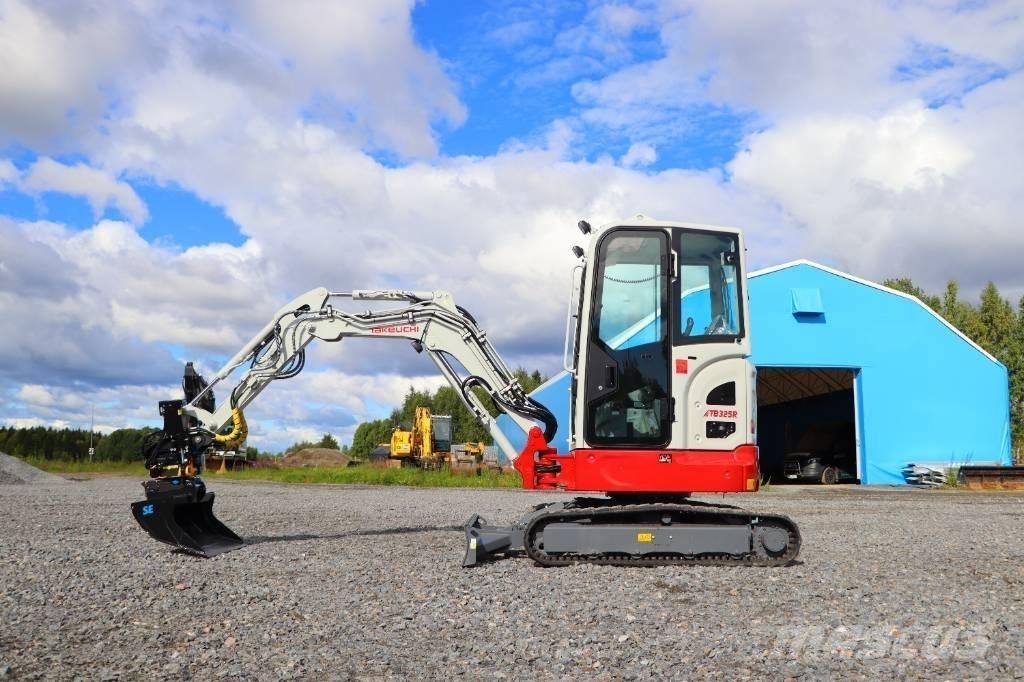 Takeuchi TB325R Mini rýpadlá < 7t