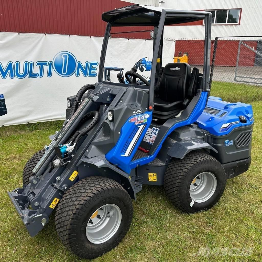 Multione 8.4sk Šmykom riadené nakladače