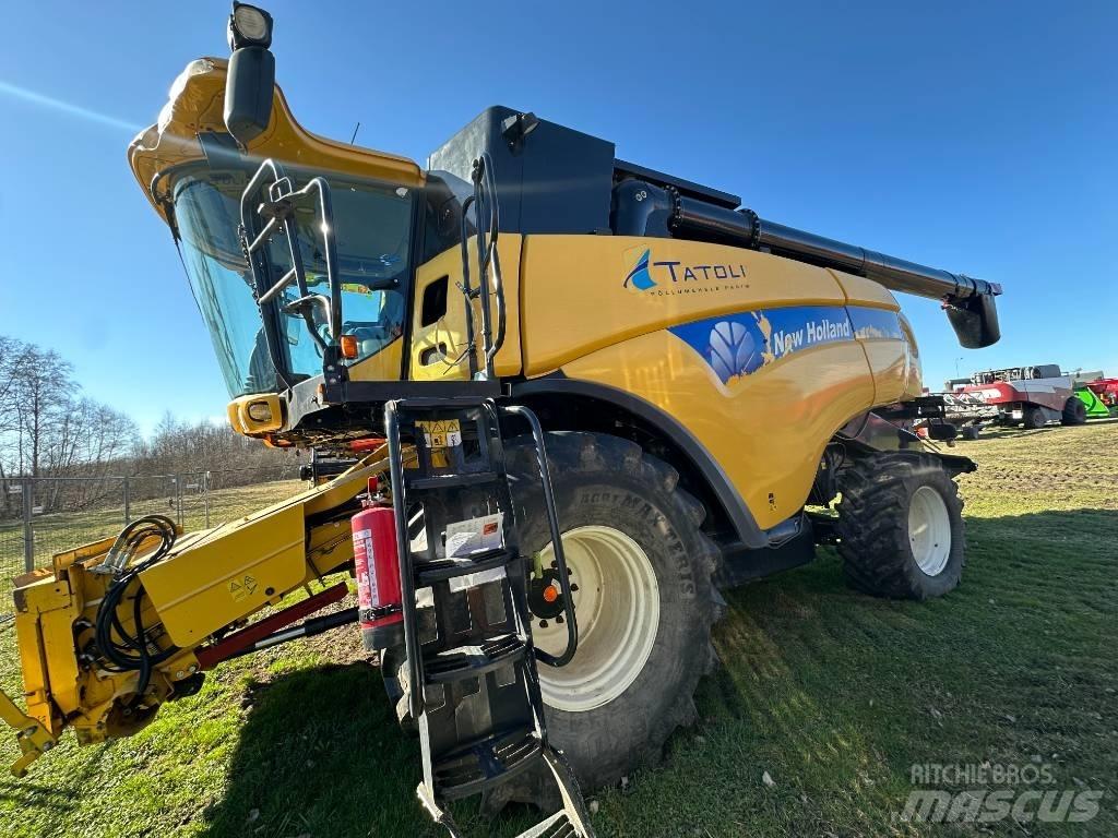 New Holland CX 8080 Kombinované zberacie stroje