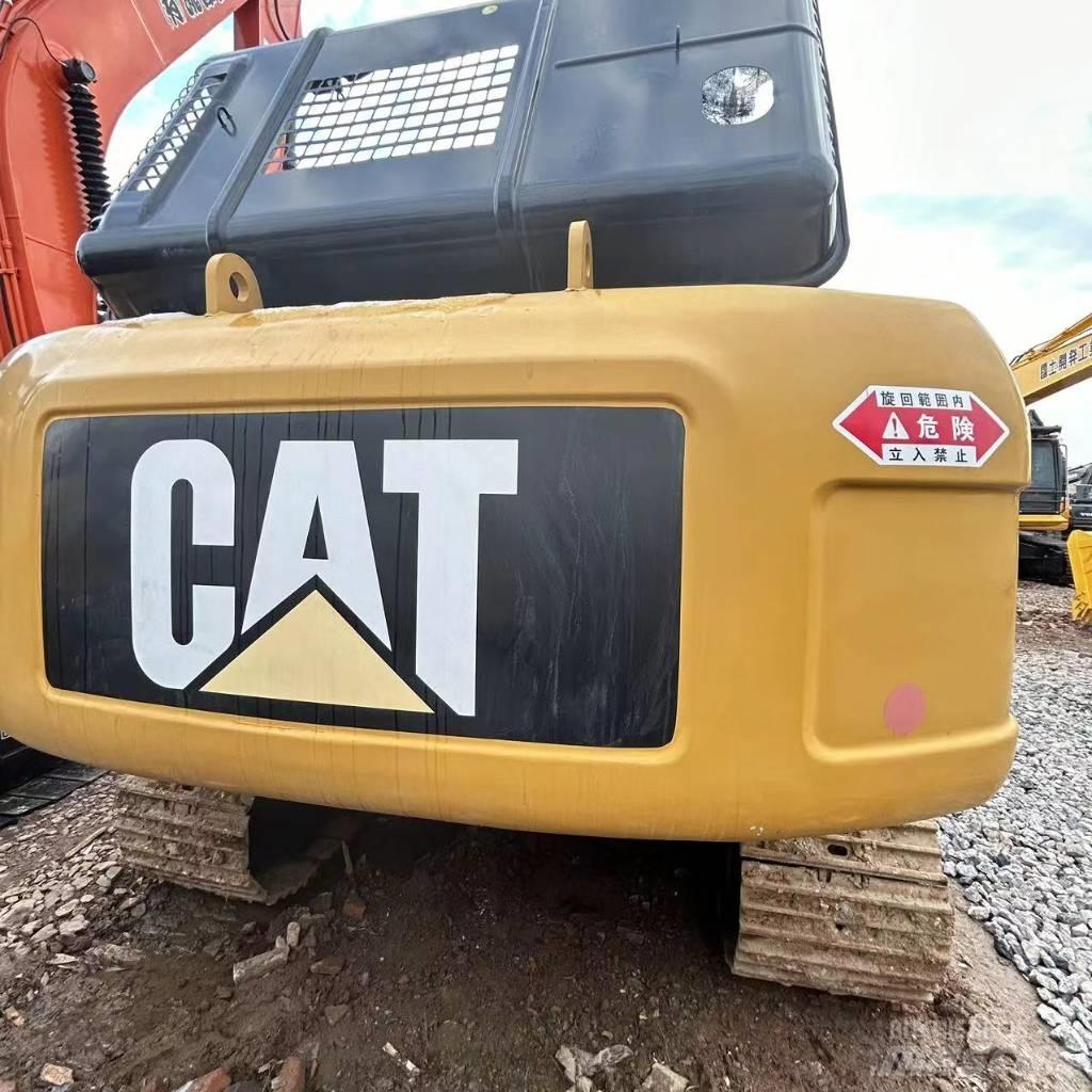 CAT 325 D Pásové rýpadlá
