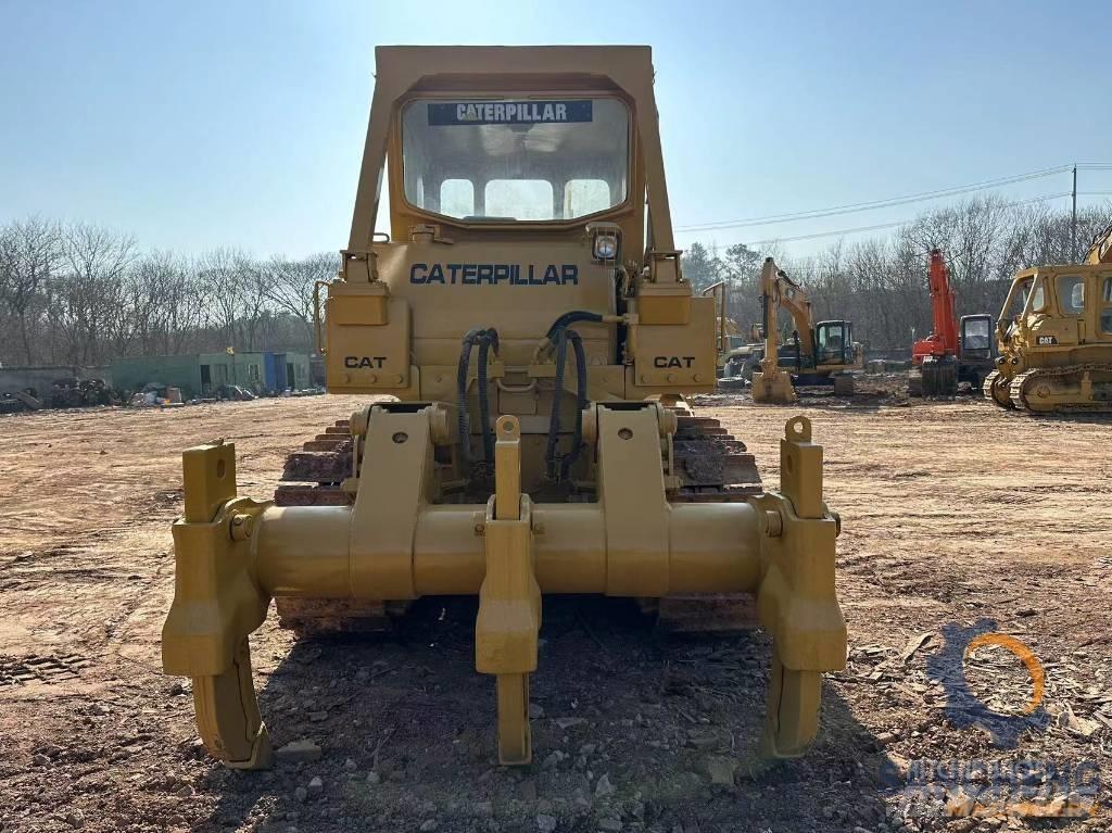 CAT D 8 K Pásové dozéry