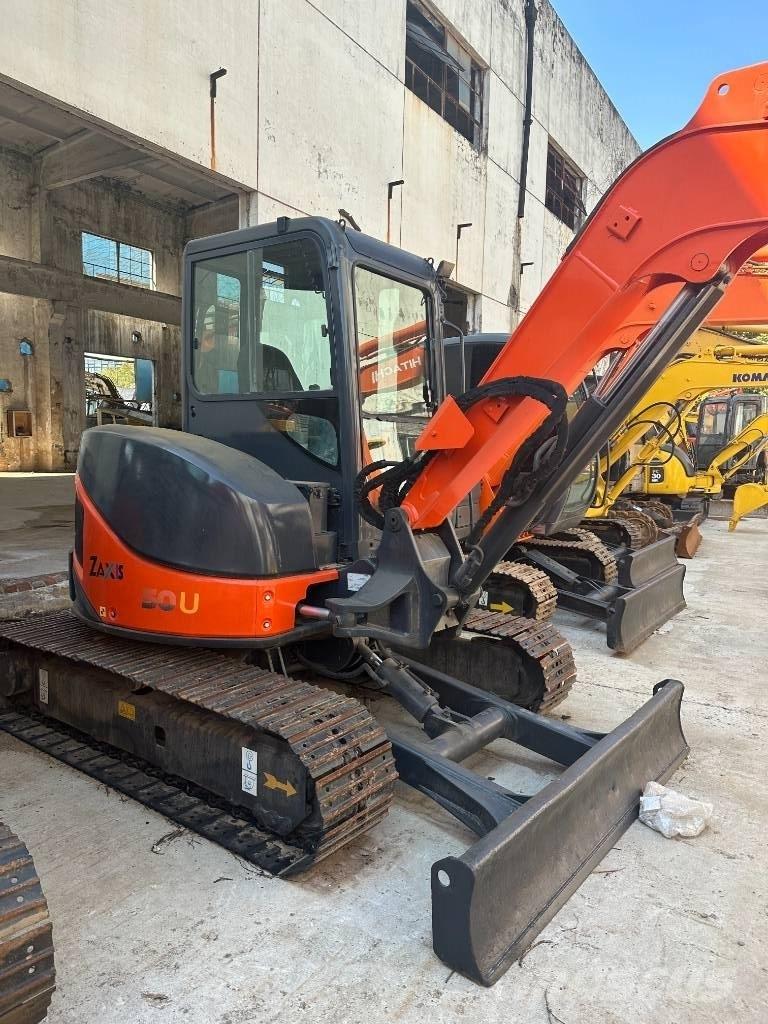 Hitachi ZX 50 U Pásové rýpadlá