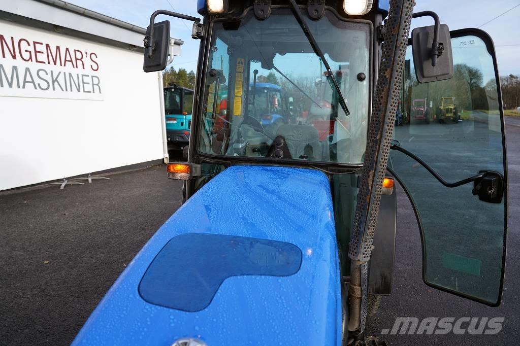 New Holland TN70NA Traktory
