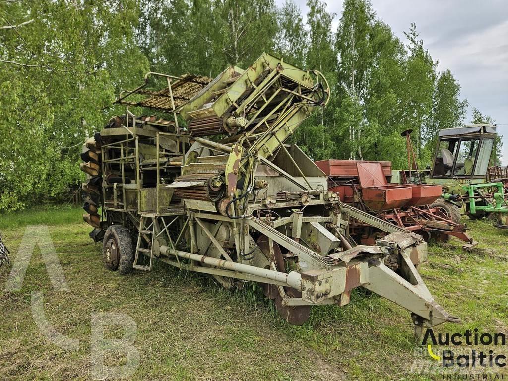 Fortschritt E 686 Zemiakové kombajny