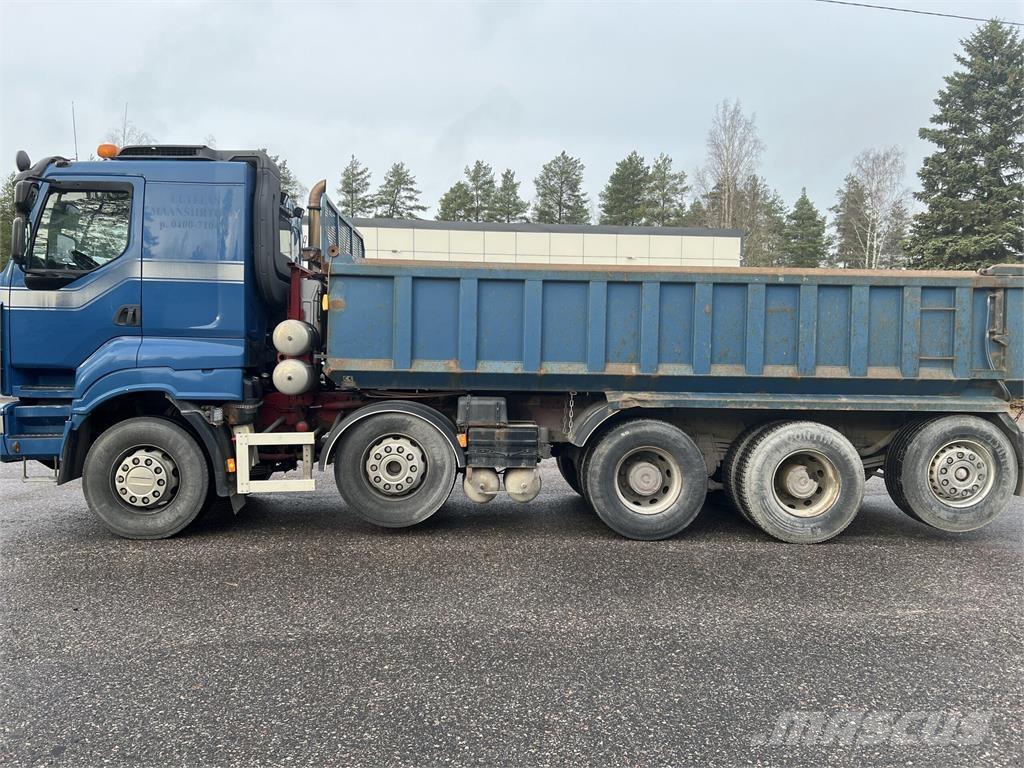 Sisu R500 10x4 Sklápače