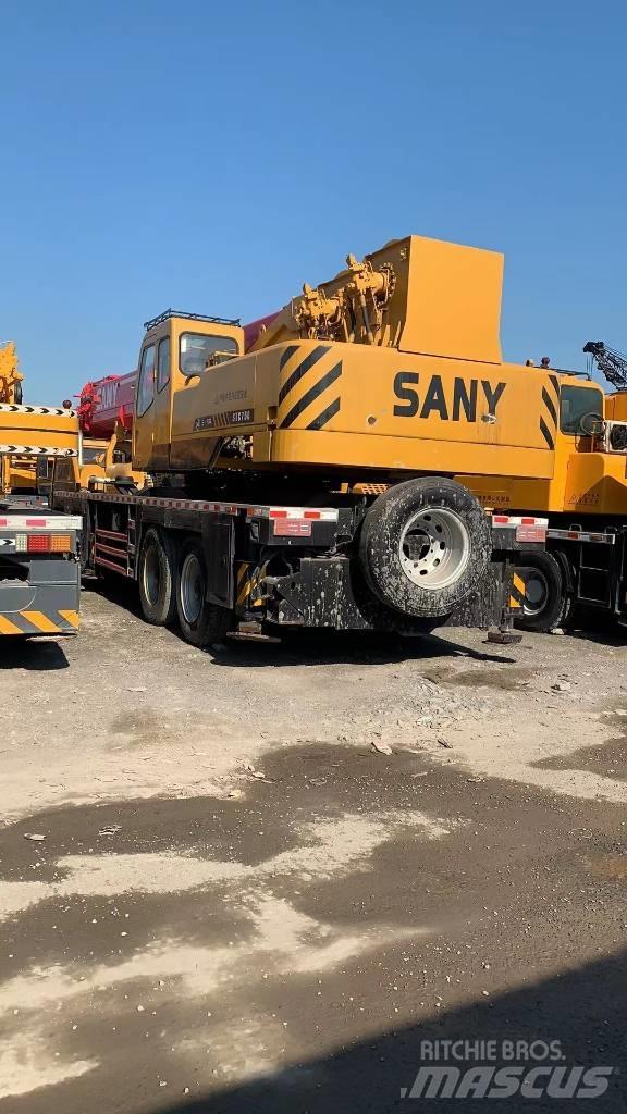 Sany 750S Univerzálne terénne žeriavy