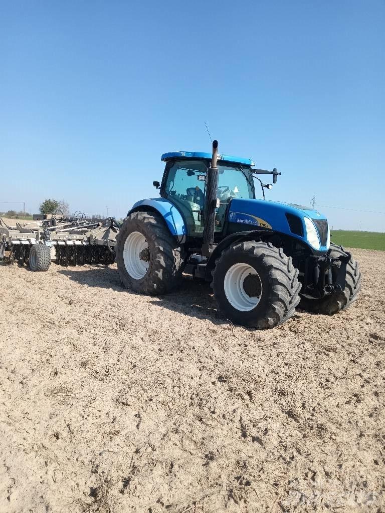 New Holland T 7060 Traktory