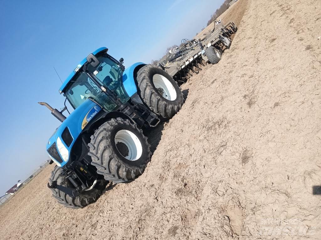 New Holland T 7060 Traktory