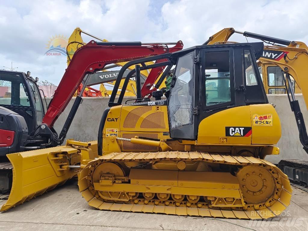CAT D 5 K Pásové dozéry