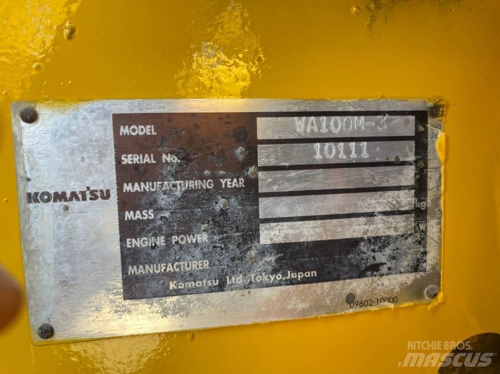 Komatsu WA100M-3 Kolesové nakladače