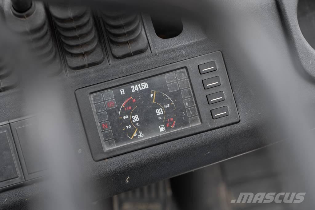 Manitou MI 25 D Dieselové vozíky