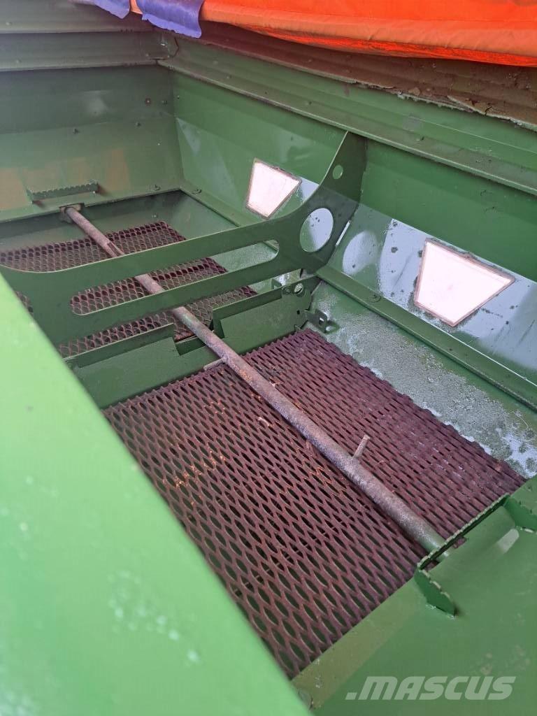 Amazone ZA-M 3000 Rozmetadlá priemyselných hnojív