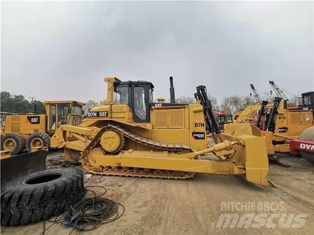 CAT D7H Pásové dozéry