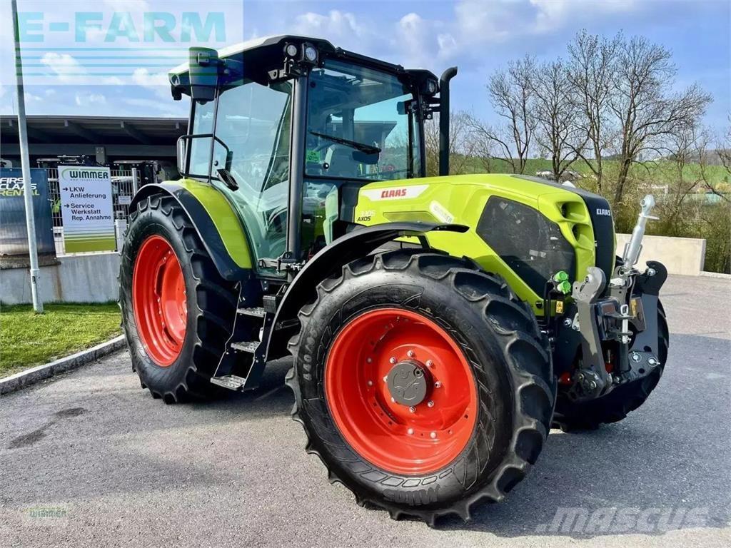 CLAAS axos 3.105 Traktory