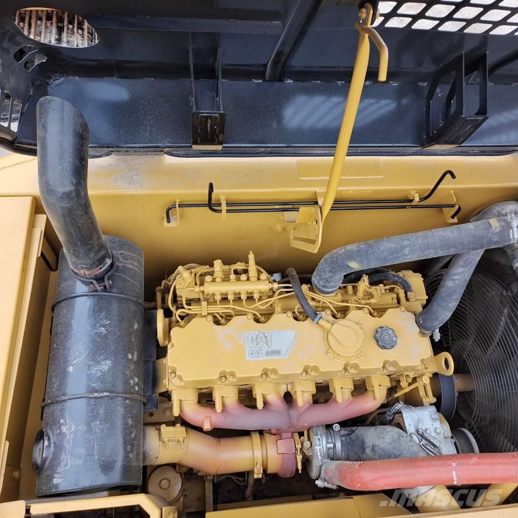 CAT 320 D2L Pásové rýpadlá