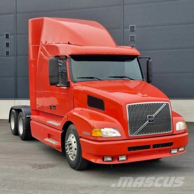 Volvo VNL-4 Ťahače