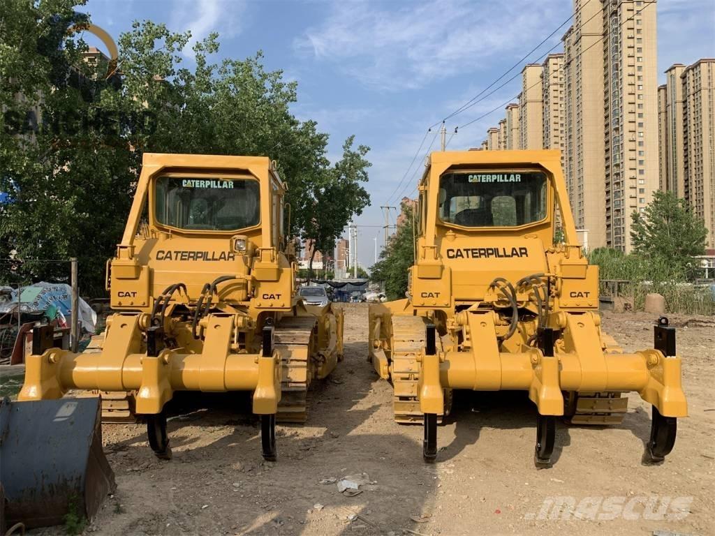 CAT D7G Pásové dozéry