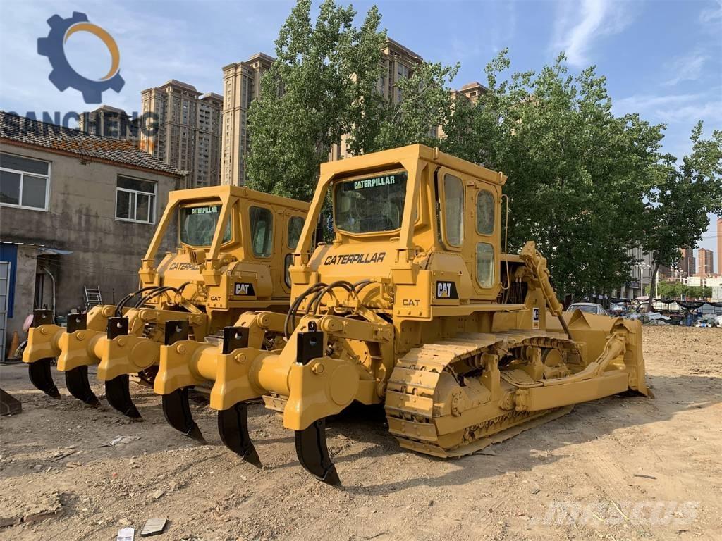 CAT D7G Pásové dozéry