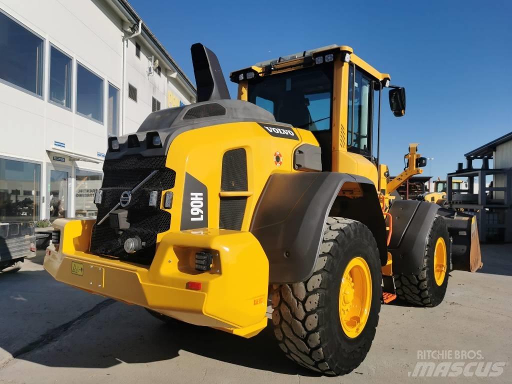 Volvo L 90 H Kolesové nakladače