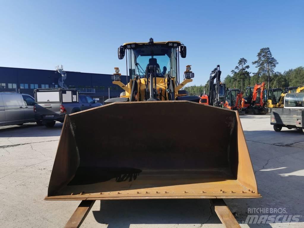 Volvo L 90 H Kolesové nakladače