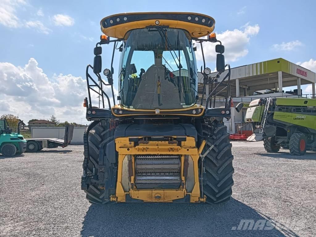New Holland FR 650 Samochodné kosačky