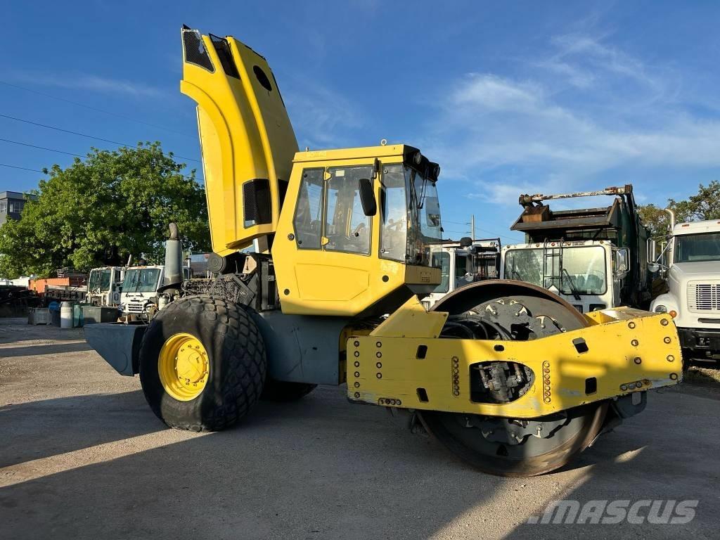 Bomag BW 219 D H-4 Ťahačové valce