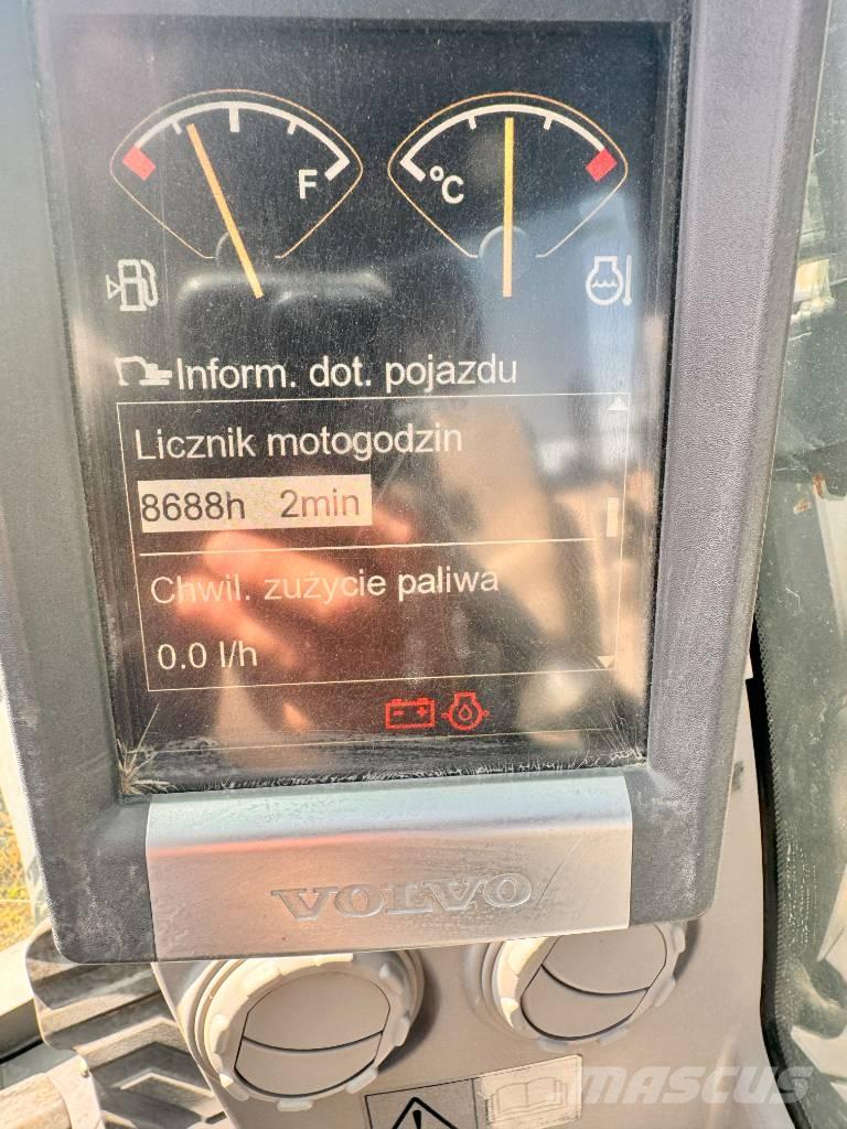 Volvo ECR 235 C L Pásové rýpadlá