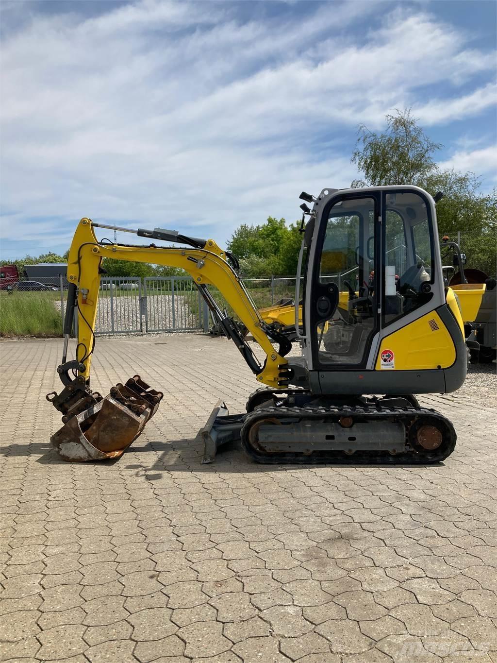 Wacker Neuson ET24 Mini rýpadlá < 7t
