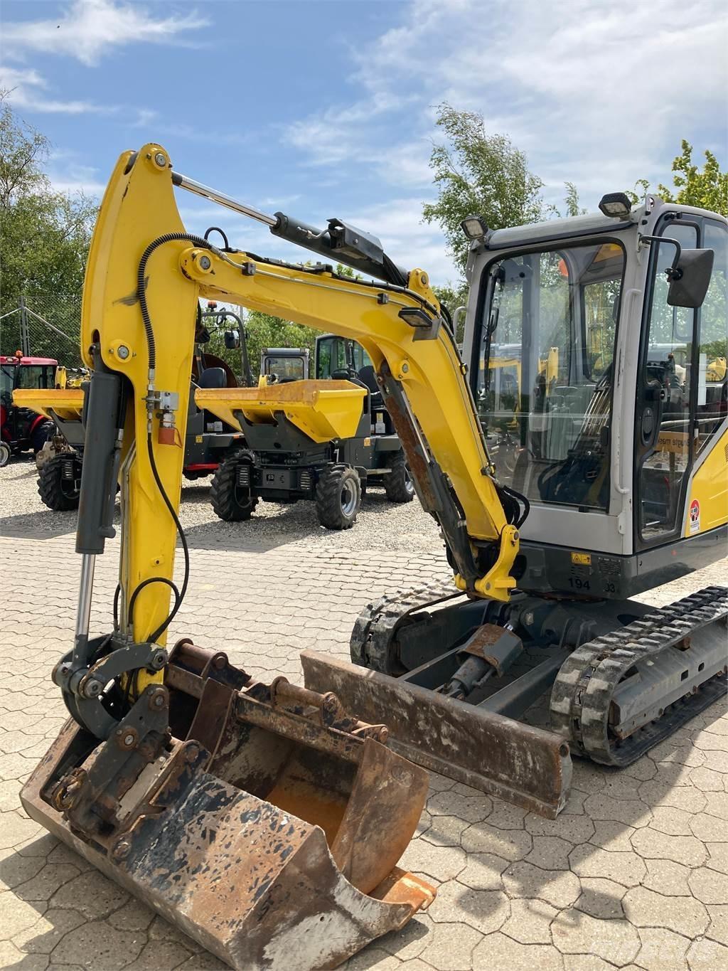 Wacker Neuson ET24 Mini rýpadlá < 7t