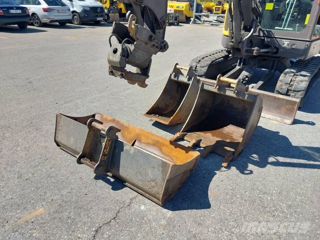 Volvo ECR 58 Pásové rýpadlá