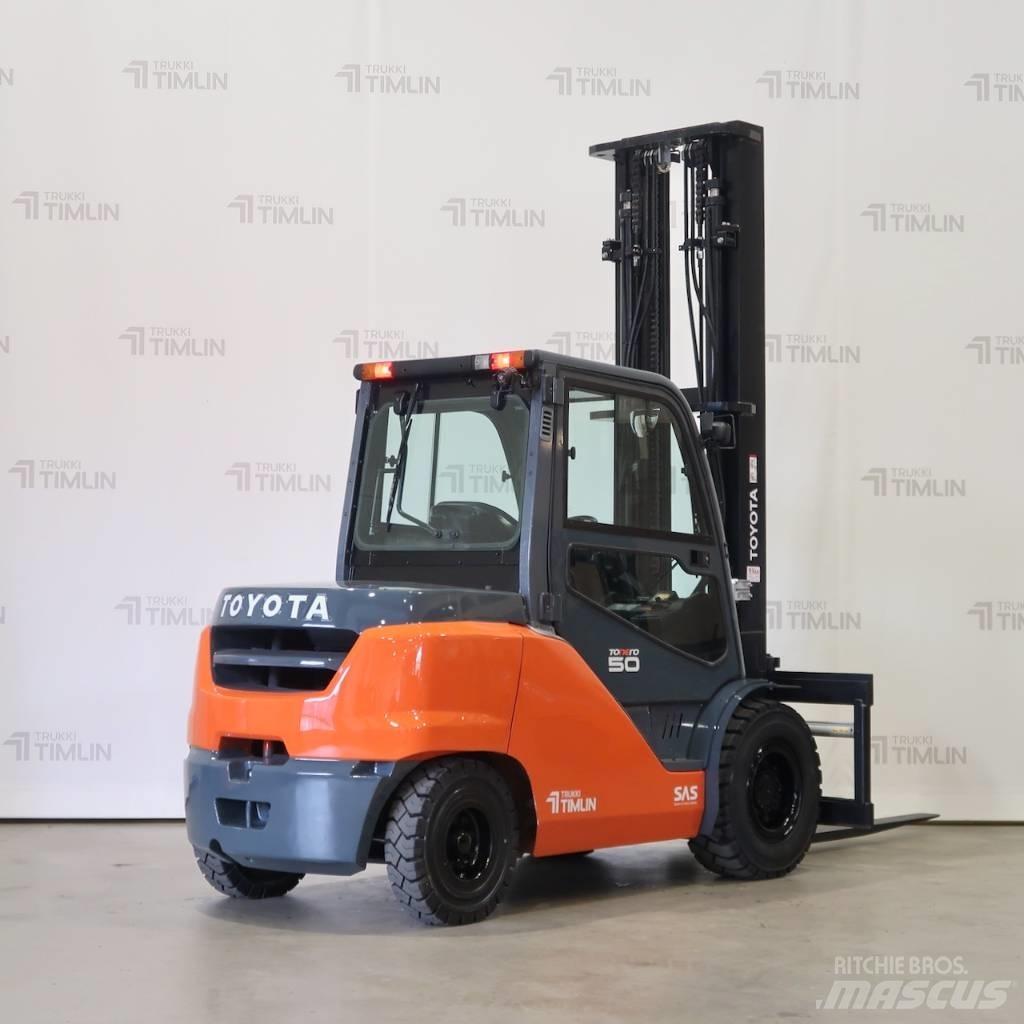 Toyota 40-8FD50N Dieselové vozíky