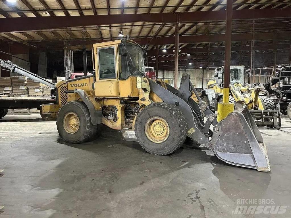 Volvo L 90 E Kolesové nakladače