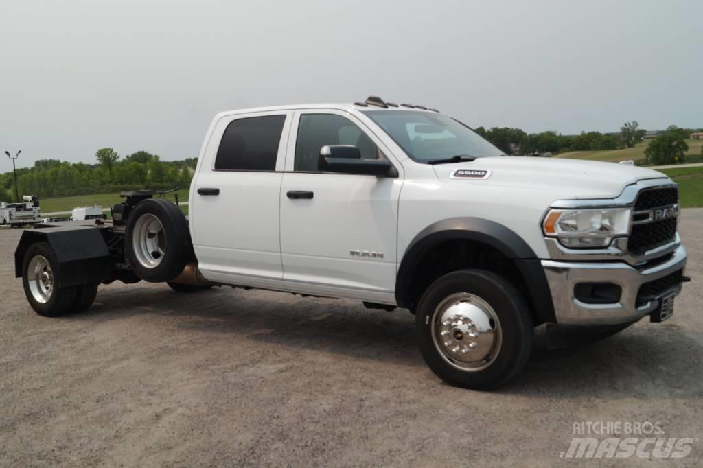 RAM 5500 TRADESMAN Nákladné vozidlá bez nadstavby
