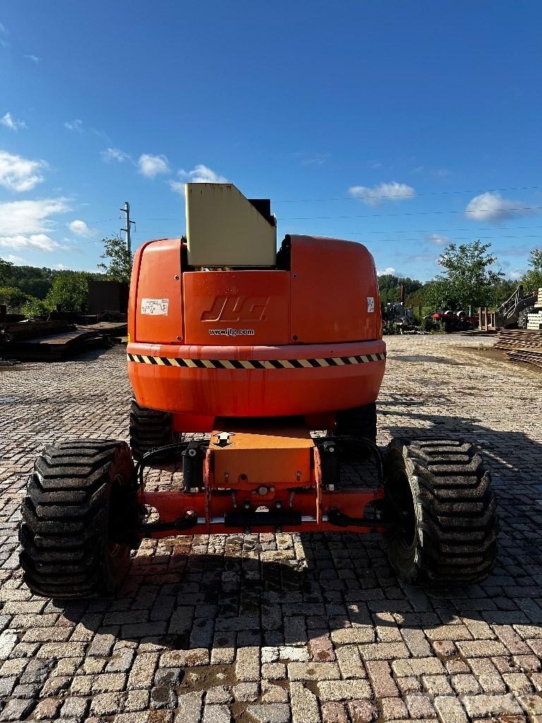JLG 450 AJ II Kĺbové plošiny
