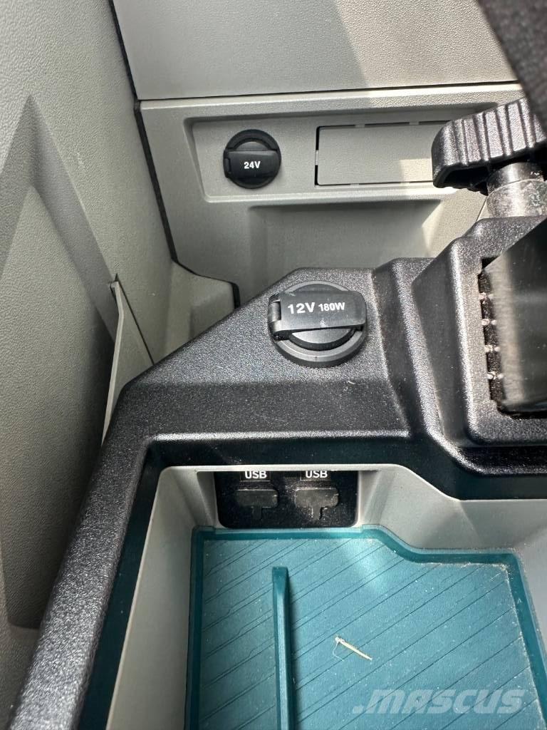 Volvo EC 220 EL Pásové rýpadlá