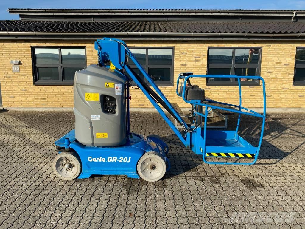 Genie GR 20 J Vertikálne stĺpové výťahy