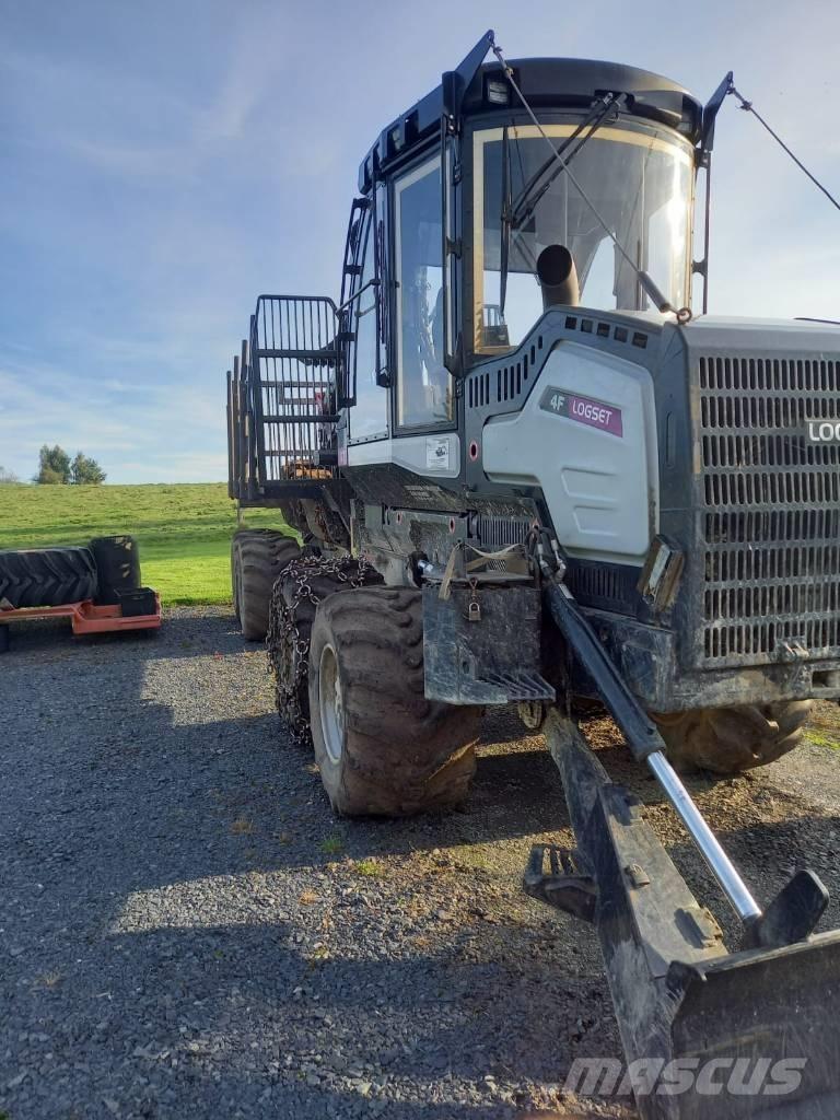 Logset 4 FGT Lesné traktory