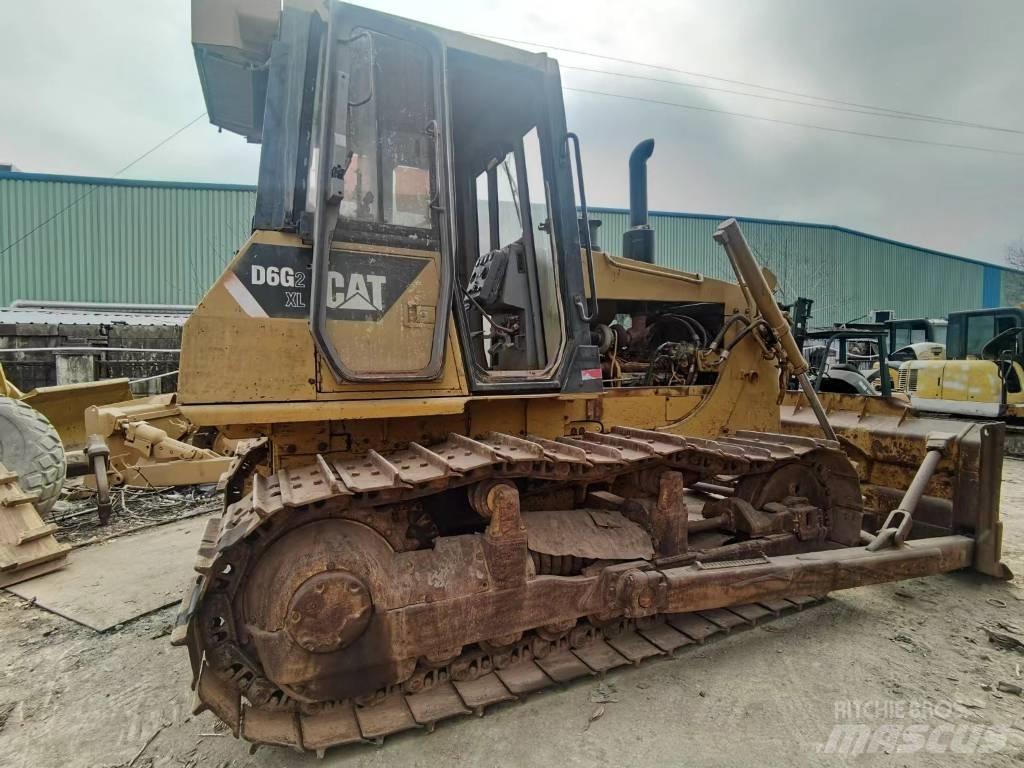 CAT D 6 G Pásové dozéry