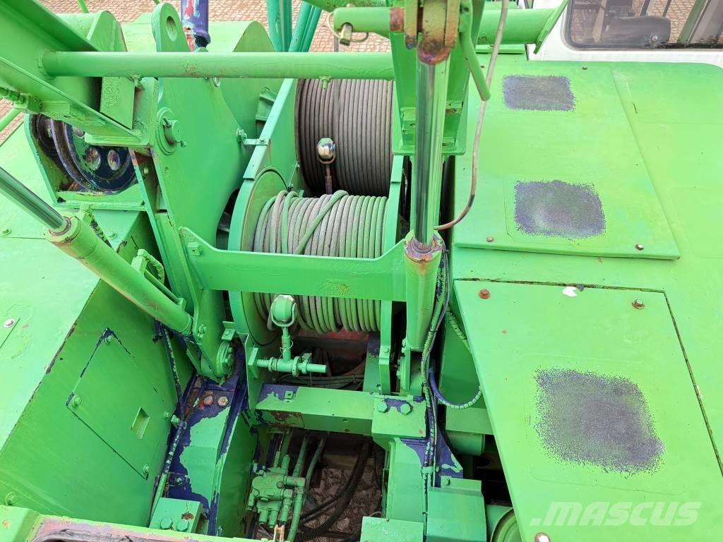 Kobelco BM 700 Pásové žeriavy