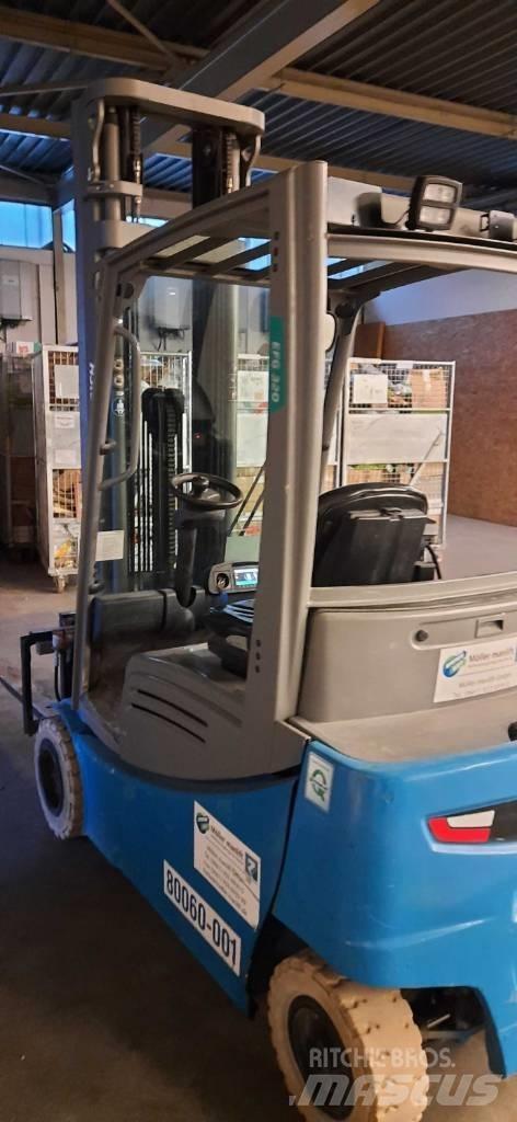 Jungheinrich EFG 320 Akumulátorové vozíky