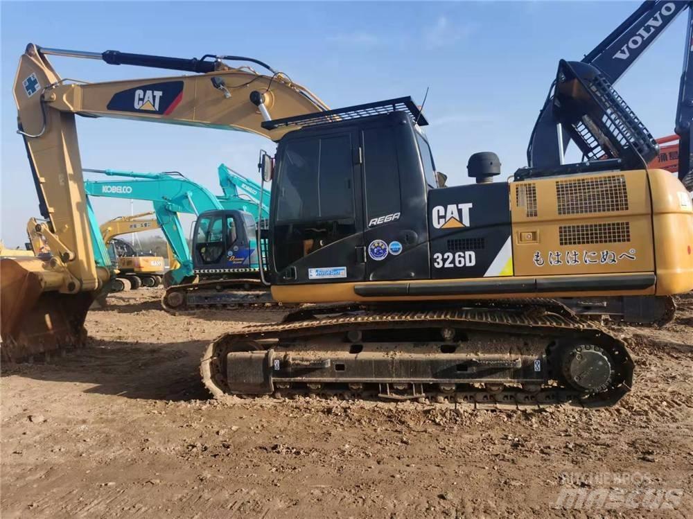 CAT 326D Pásové rýpadlá