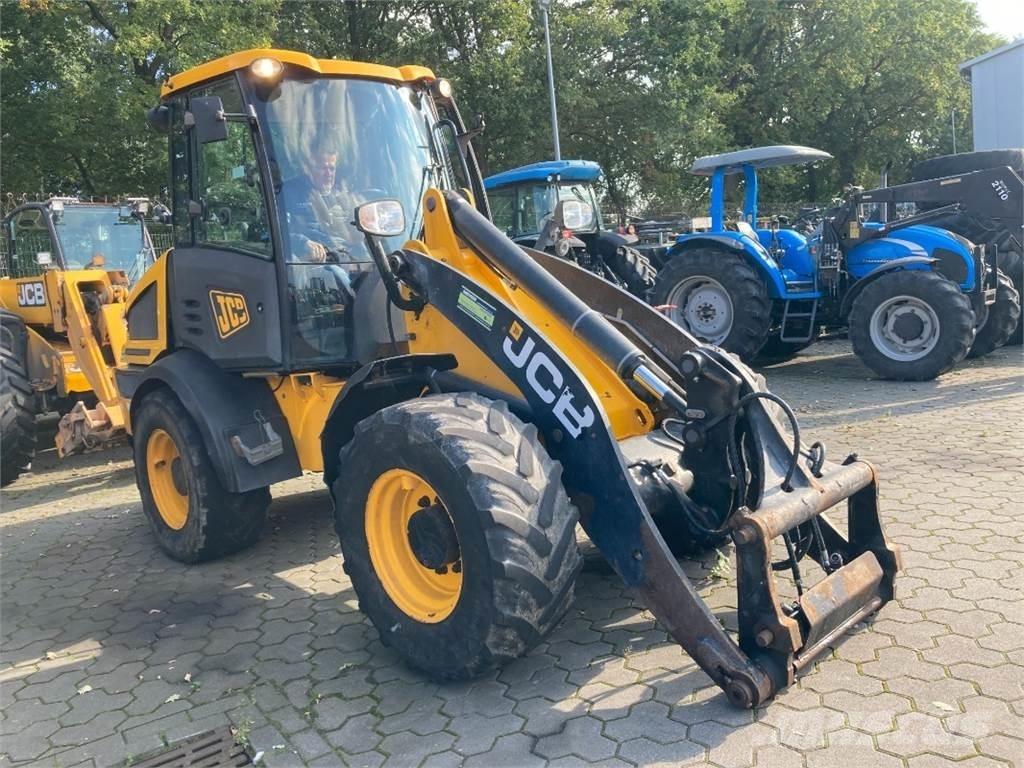 JCB 409 Kolesové nakladače