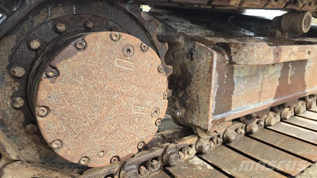 Komatsu PC 138 Pásové rýpadlá