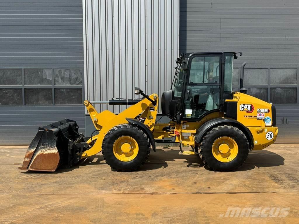 CAT 908M Kolesové nakladače