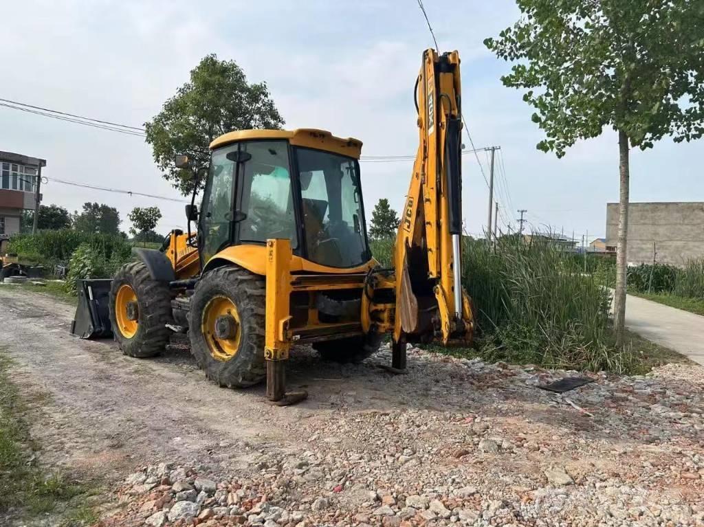 JCB 4 CX Rýpadlo-nakladače