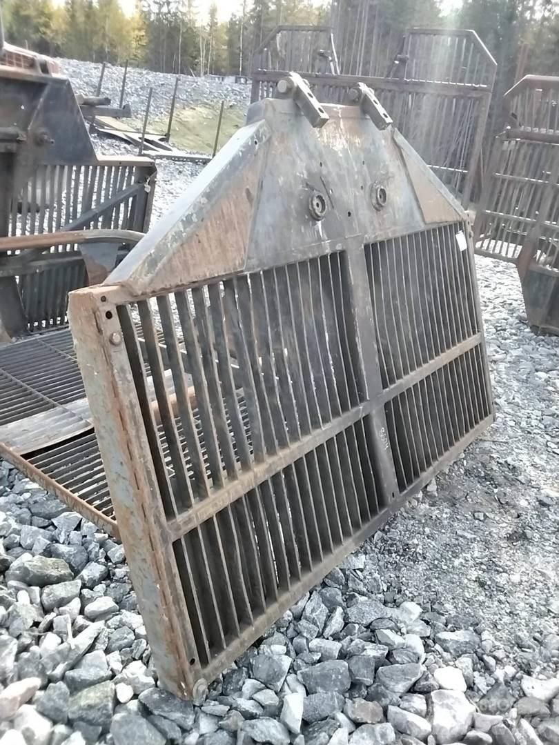 Valmet 860.4 Ďalšie komponenty