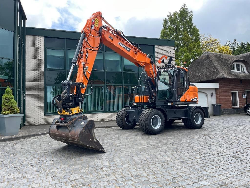 Develon DX 160 W-7 Kolesové rýpadlá
