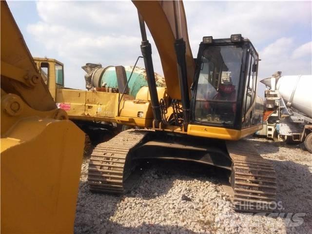 CAT 330B Pásové rýpadlá